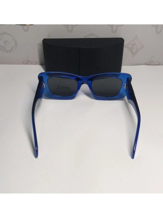 New Authentic Prada PR13Z Sunglasses – Blue Frame / Grey Lenses, Square Shape main image 11